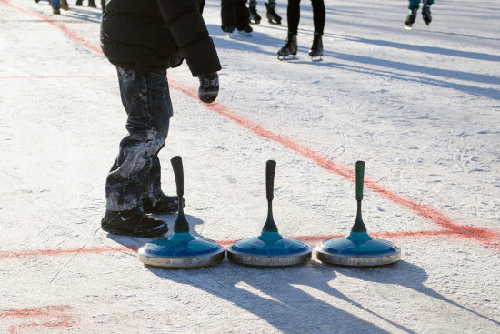 Eisstockschießen - Winterurlaub - Radstadt - Ferienwohnung - Zeitgenuss - Salzburger Land